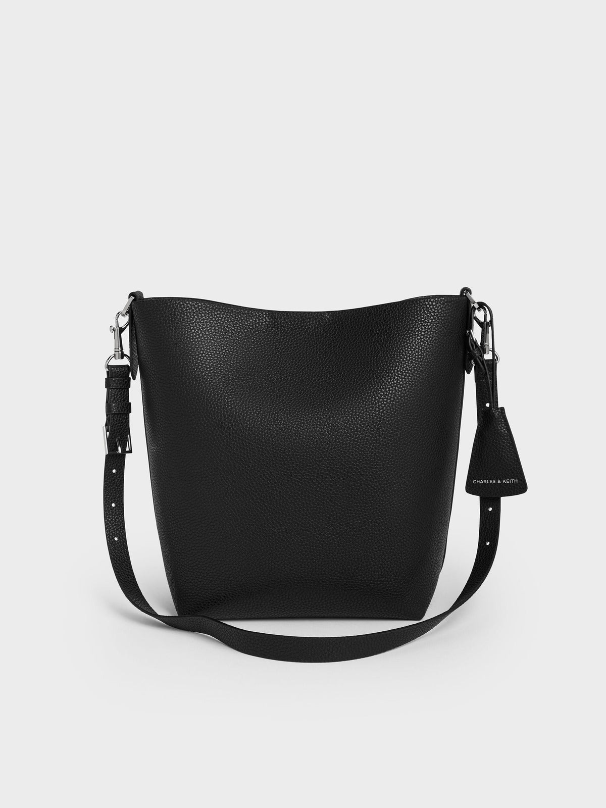 Beryl Bucket Bag - Noir | CHARLES & KEITH