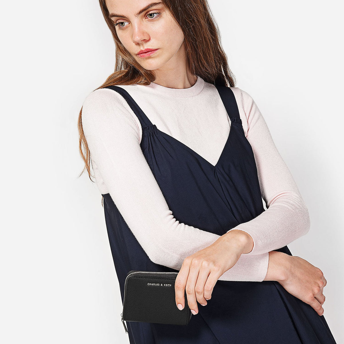 Basic Square Wallet - Black | CHARLES & KEITH