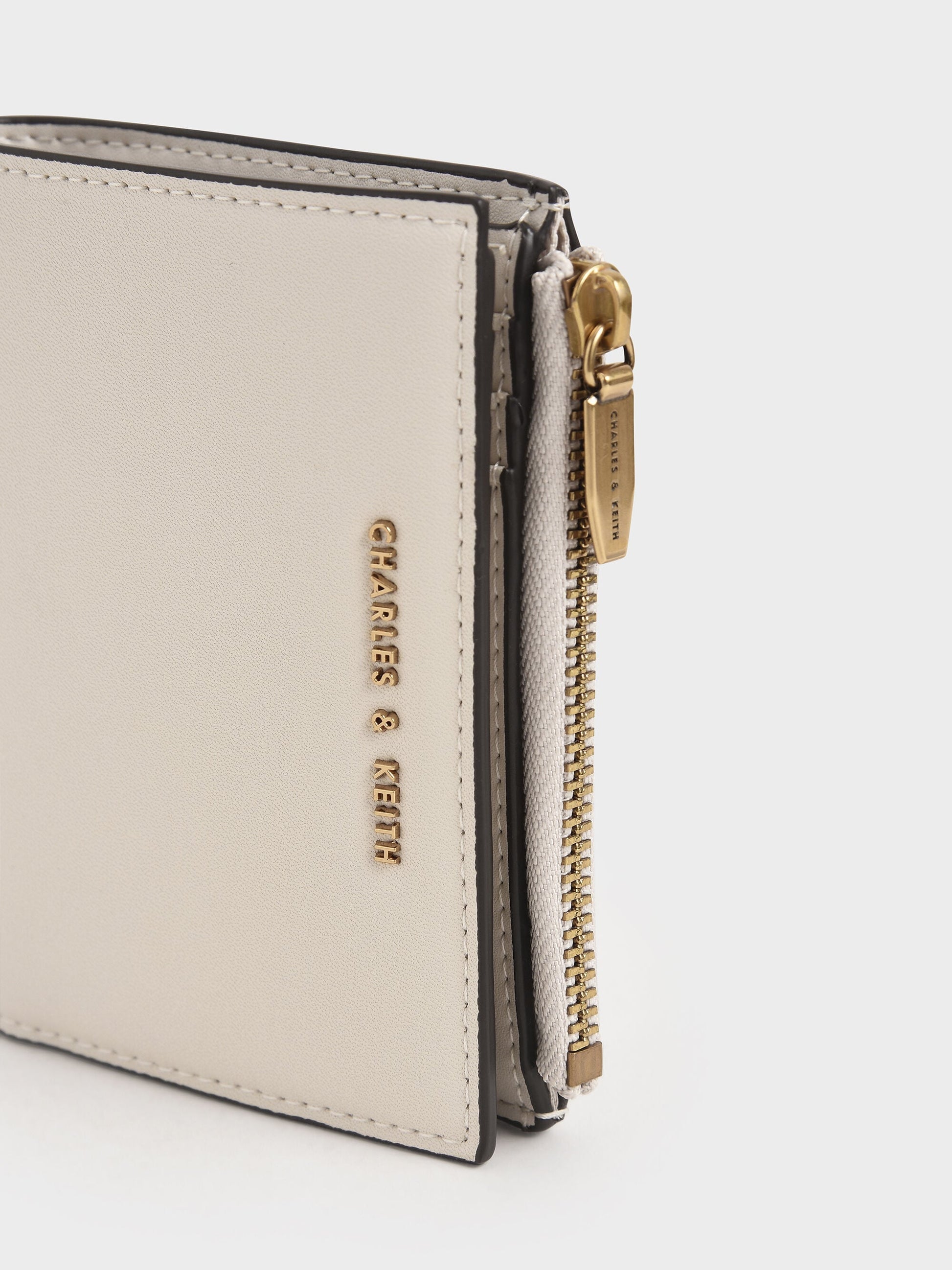 Harmonee Top-Zip Small Wallet - Ivory | CHARLES & KEITH