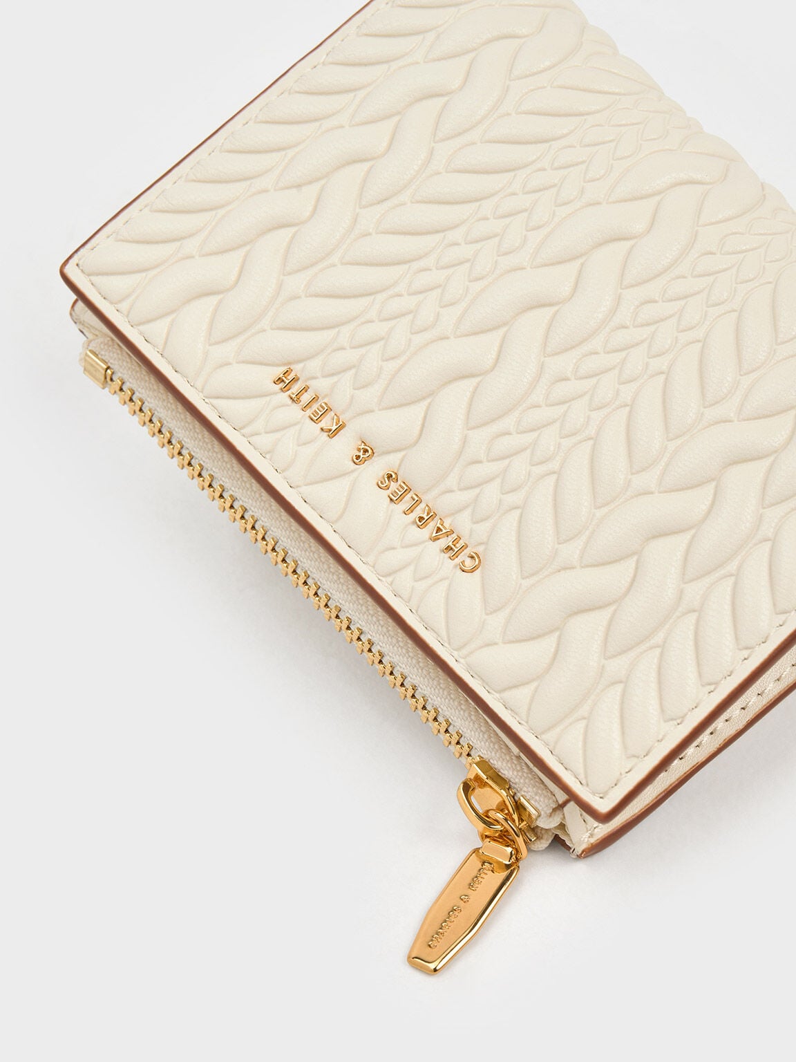 Apolline Textured Top-Zip Wallet - Cream | CHARLES & KEITH