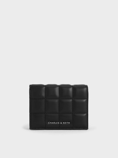 Cassia Quilted Wallet On Chain - Noir | CHARLES & KEITH