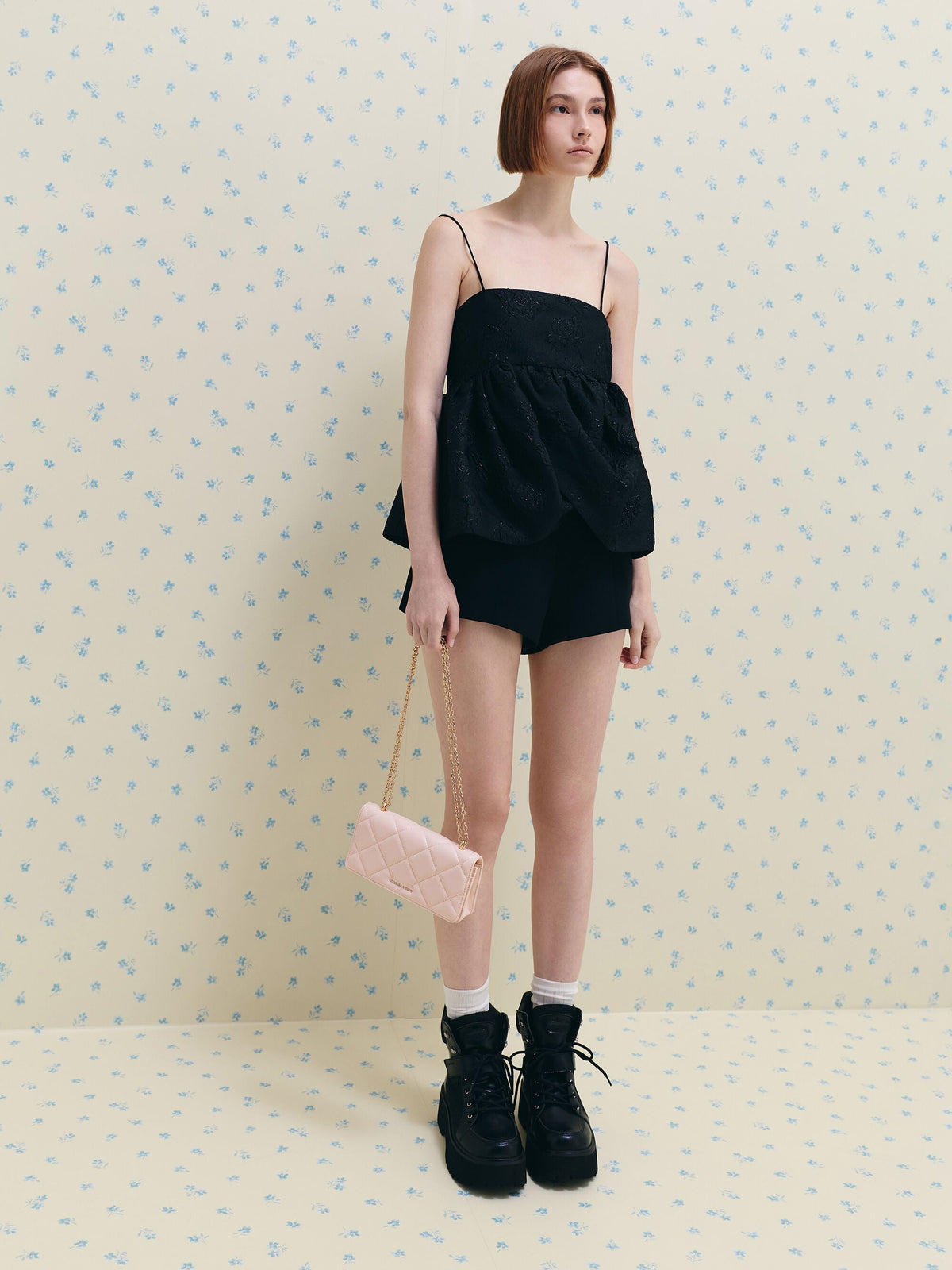 Paffuto Quilted Wallet On Chain - Soft Pink | CHARLES & KEITH