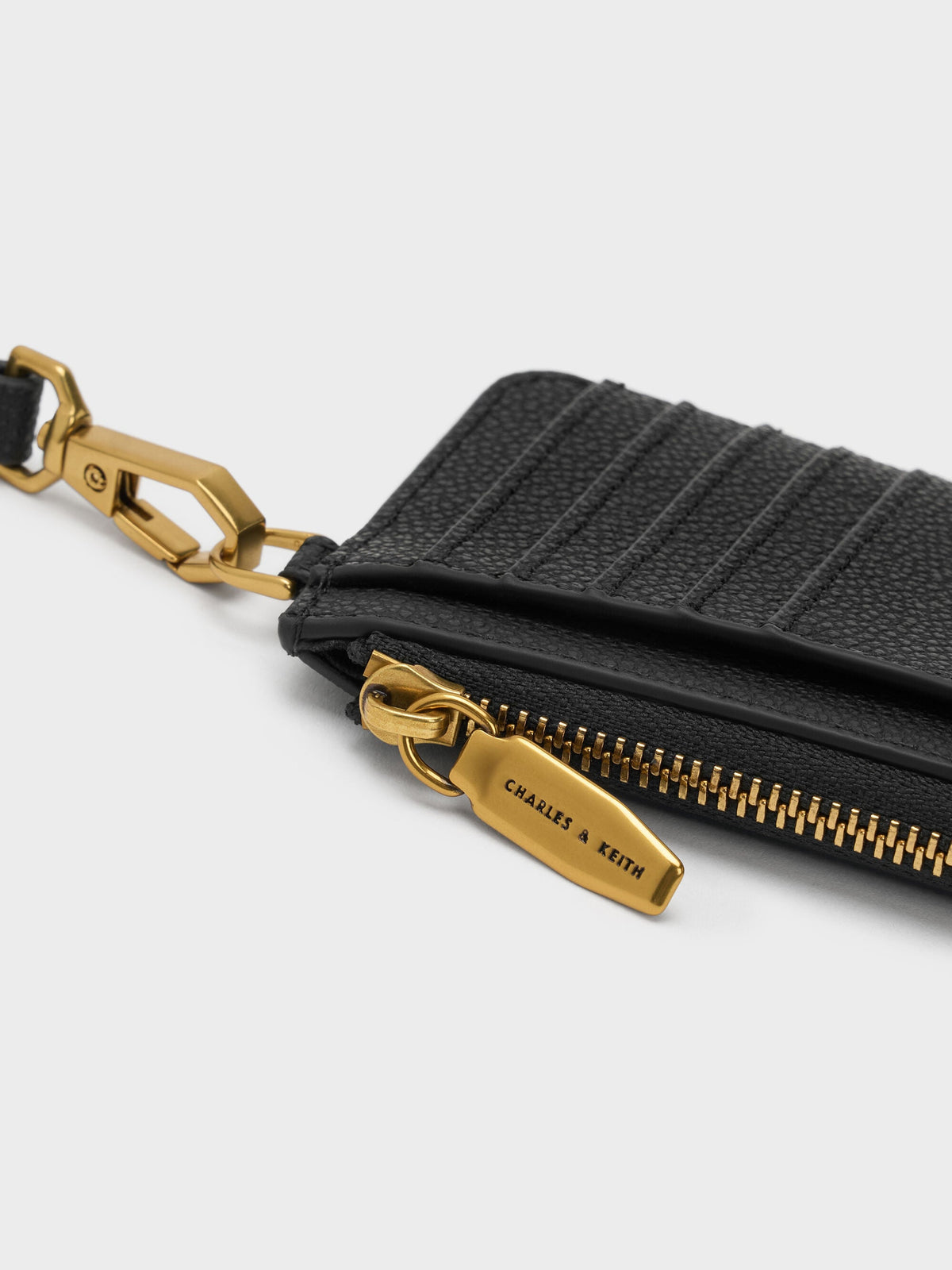 Dixie Wristlet Card Holder - Black | CHARLES & KEITH