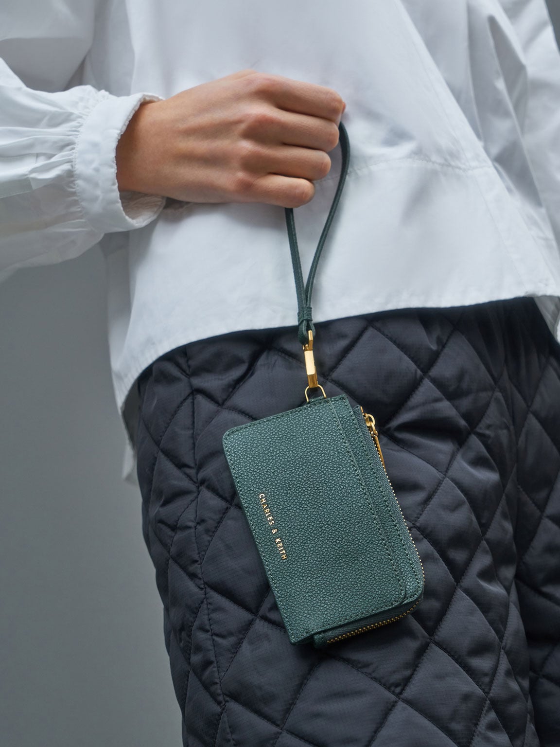 Multi-Slot Wristlet Card Holder - Dark Green | CHARLES & KEITH