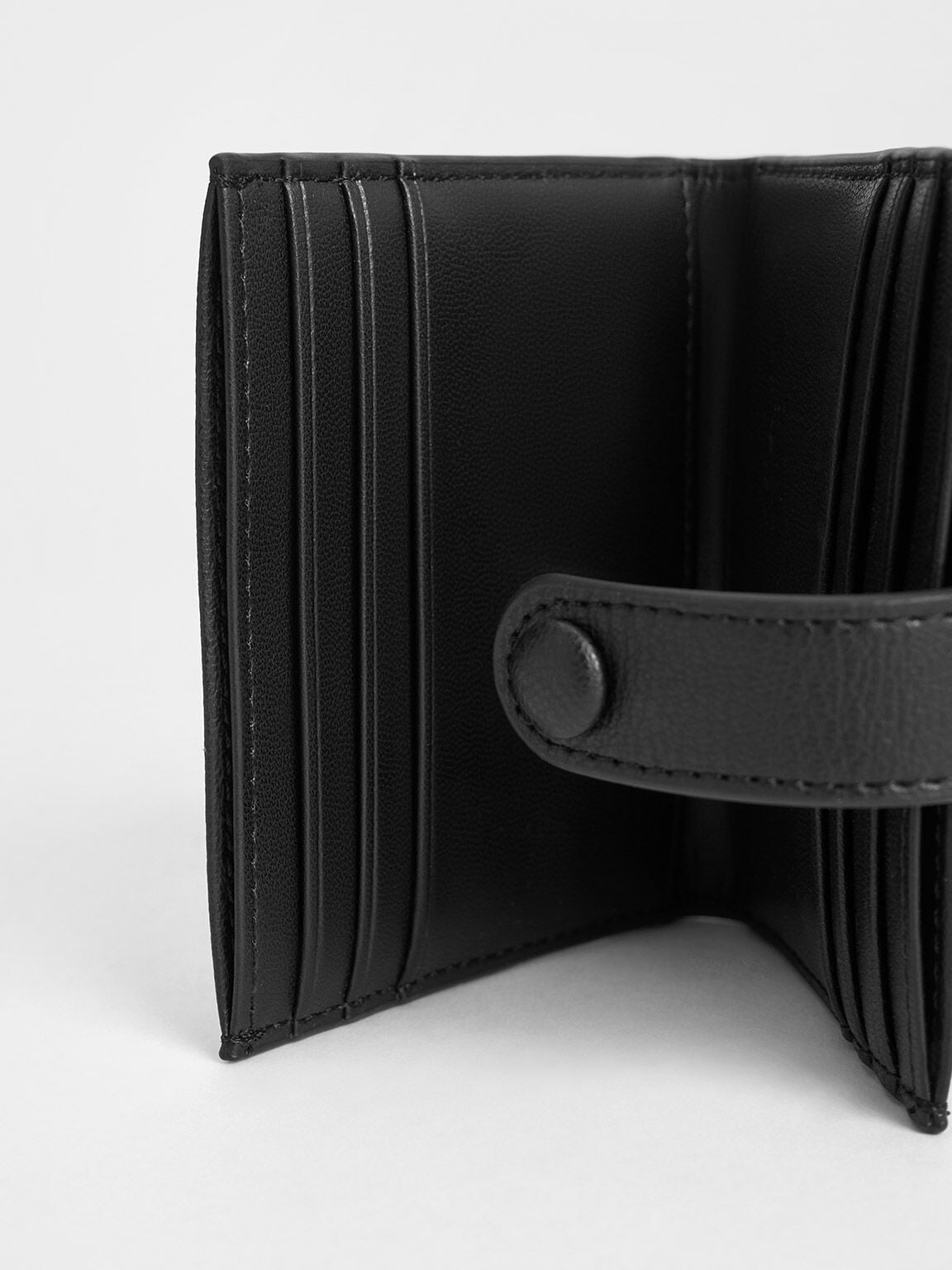 Bliss Snap Button Card Holder - Noir | CHARLES & KEITH