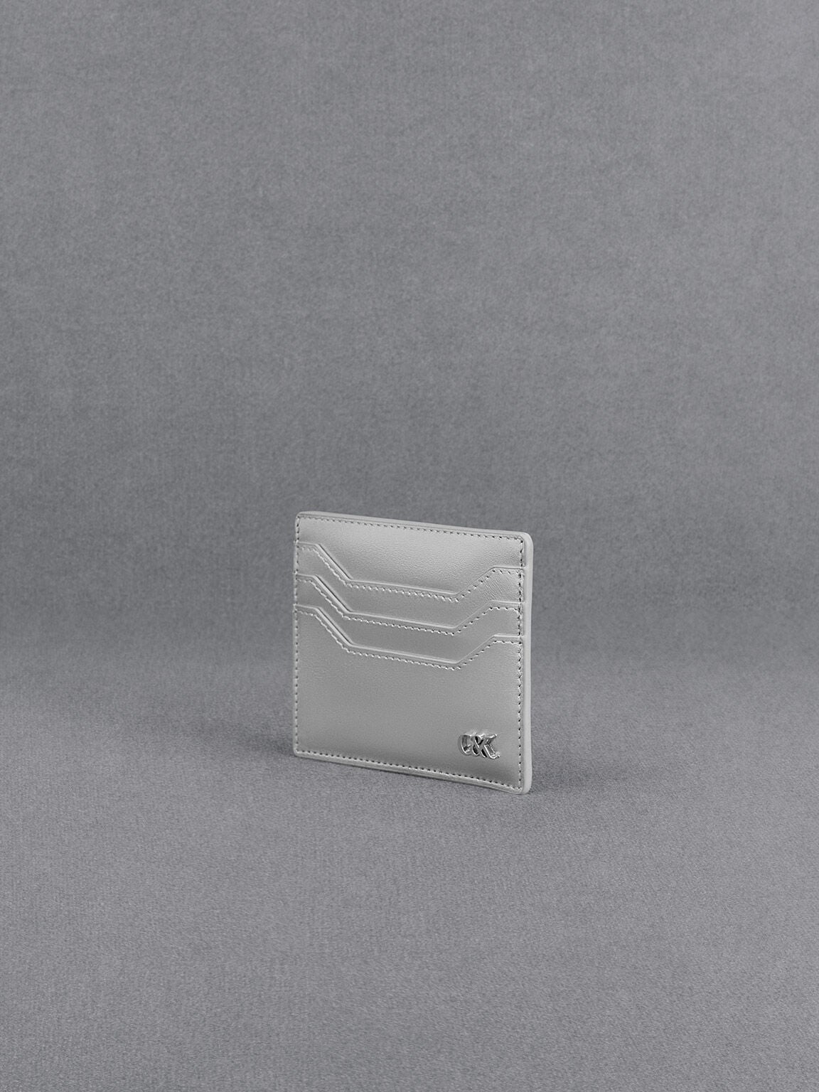 Carli Metallic Leather Multi-Slot Card Holder - Silver | CHARLES & KEITH