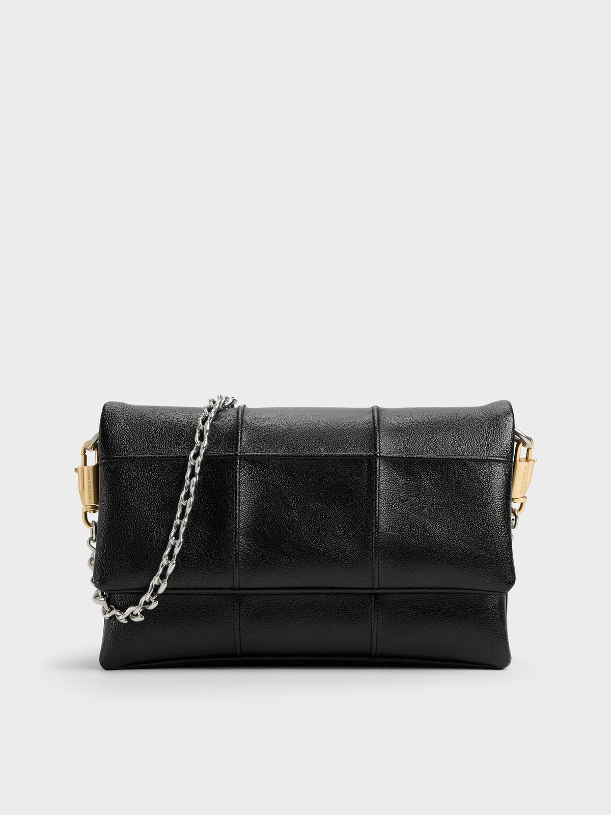Delfina Quilted Wallet On Chain - Black | CHARLES & KEITH