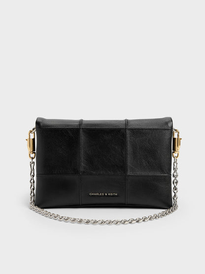 Delfina Quilted Wallet On Chain - Black | CHARLES & KEITH