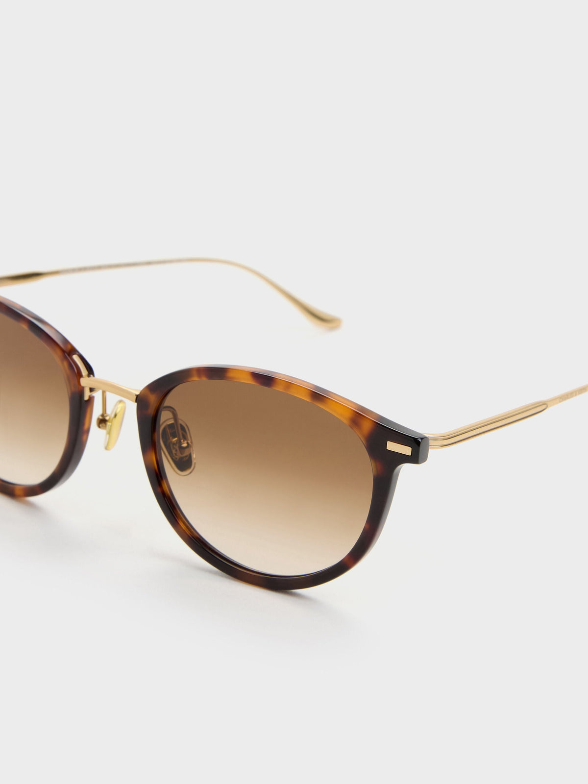 Minnow Metal-Rim Round Sunglasses - T. Shell | CHARLES & KEITH