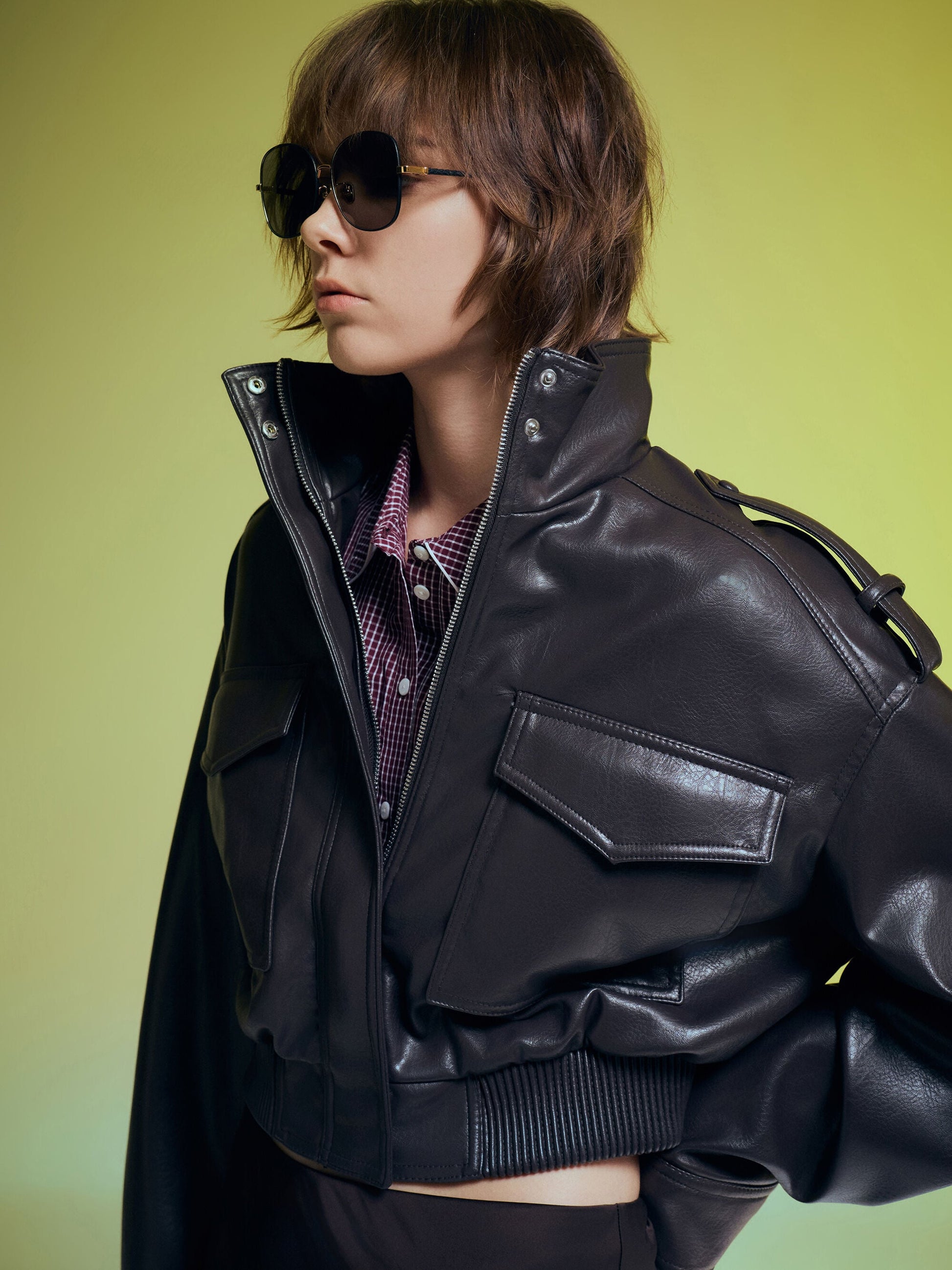 Ivette Butterfly Sunglasses - Black | CHARLES & KEITH