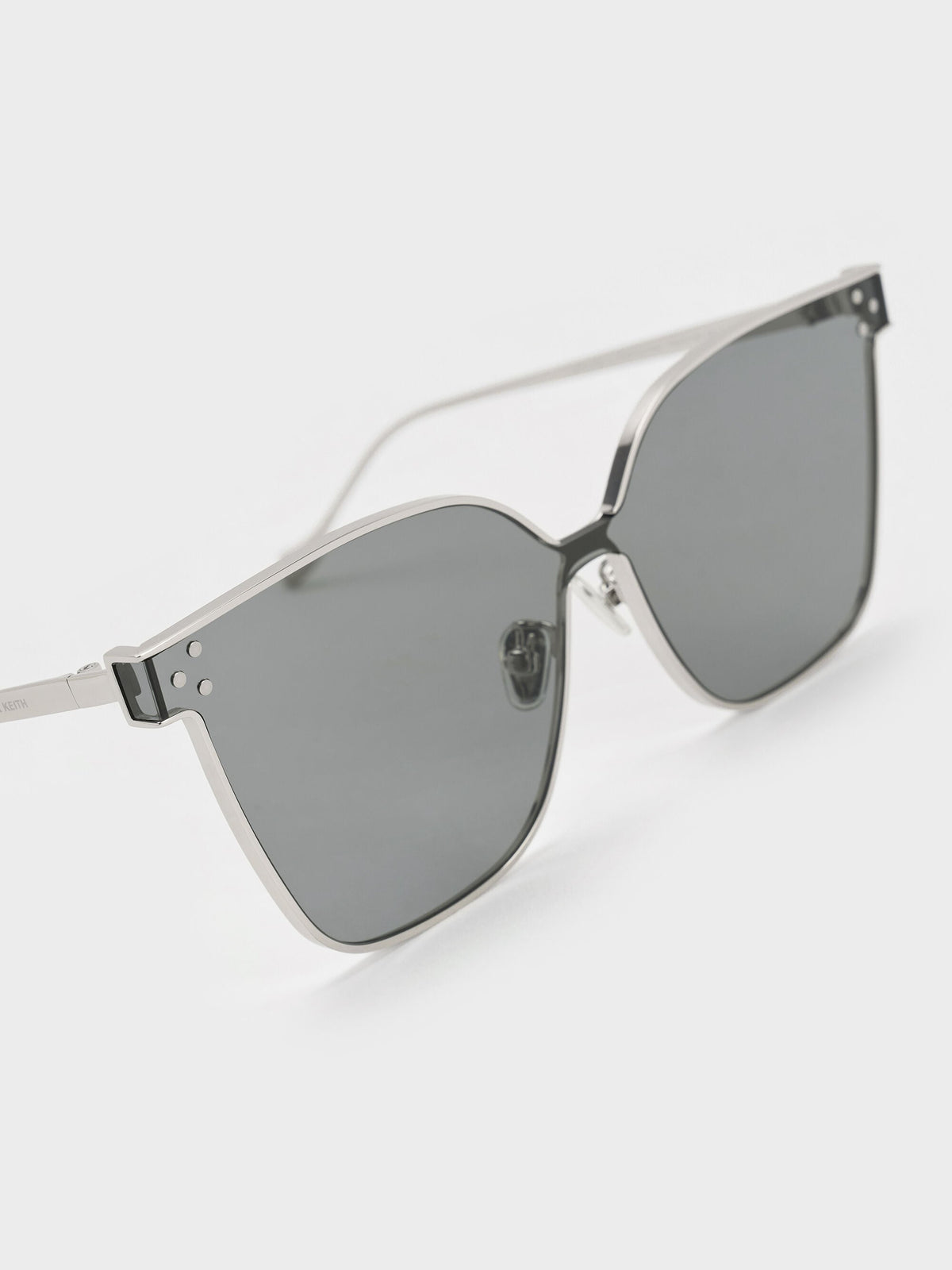 Ginny Butterfly Sunglasses - Silver | CHARLES & KEITH