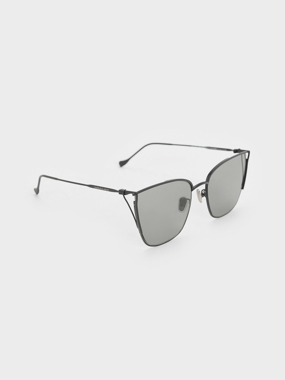 Shea Metallic-Rim Square Sunglasses - Black | CHARLES & KEITH