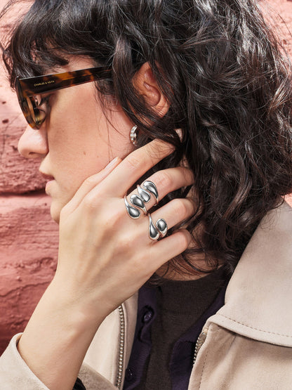 Aubrey Oval Sunglasses - T. Shell | CHARLES & KEITH