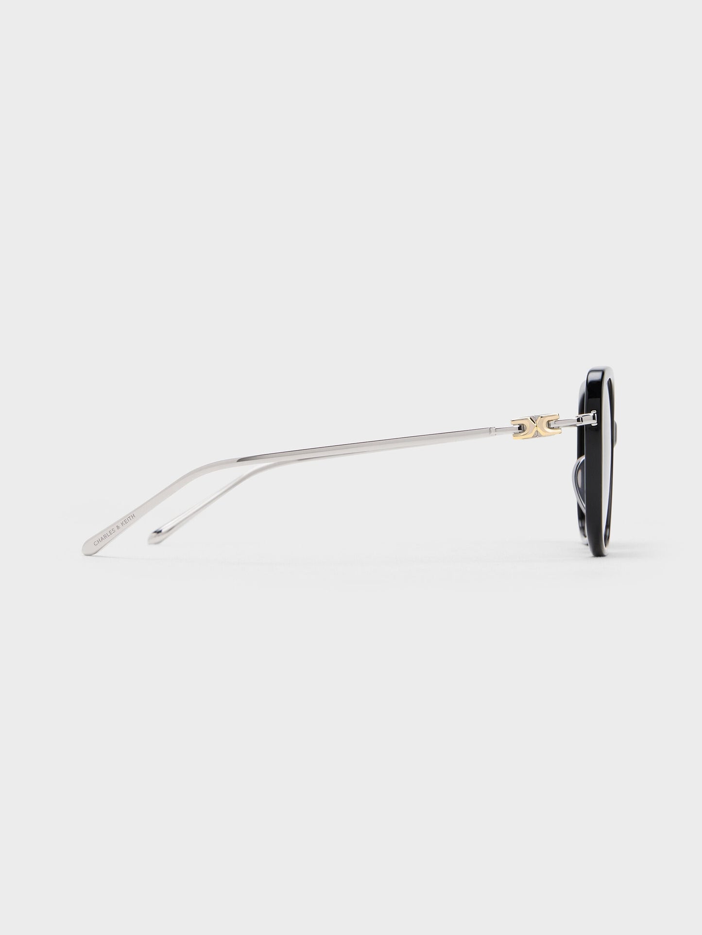 Adalyn Butterfly Sunglasses - Noir | CHARLES & KEITH