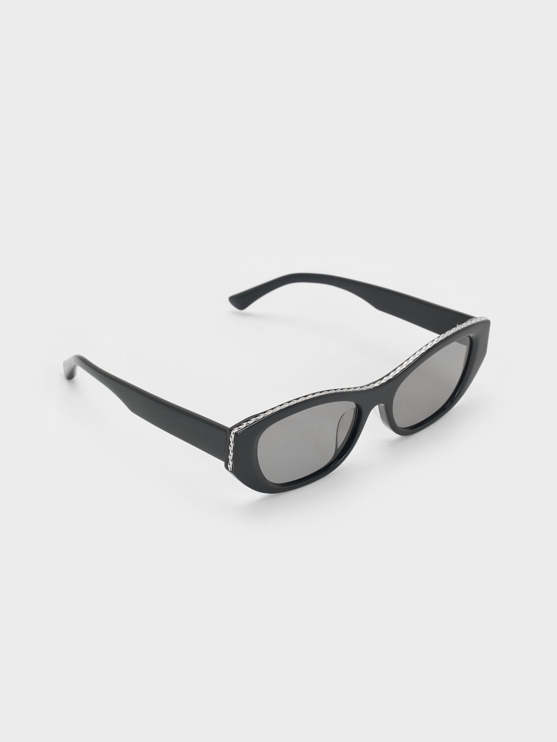Daenerys Cat-Eye Sunglasses - Noir | CHARLES & KEITH