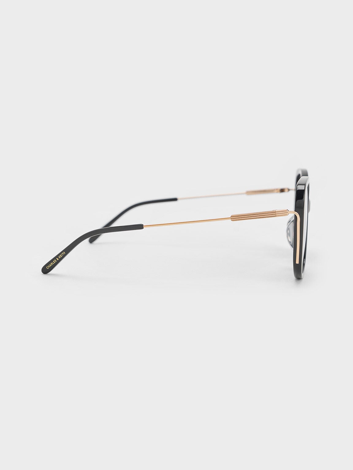 Renee Butterfly Sunglasses - Black | CHARLES & KEITH