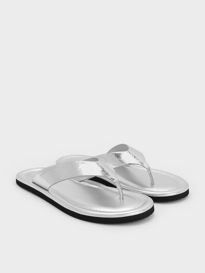 Trinah Metallic Crinkle-Effect Thong Sandals - Silver | CHARLES & KEITH