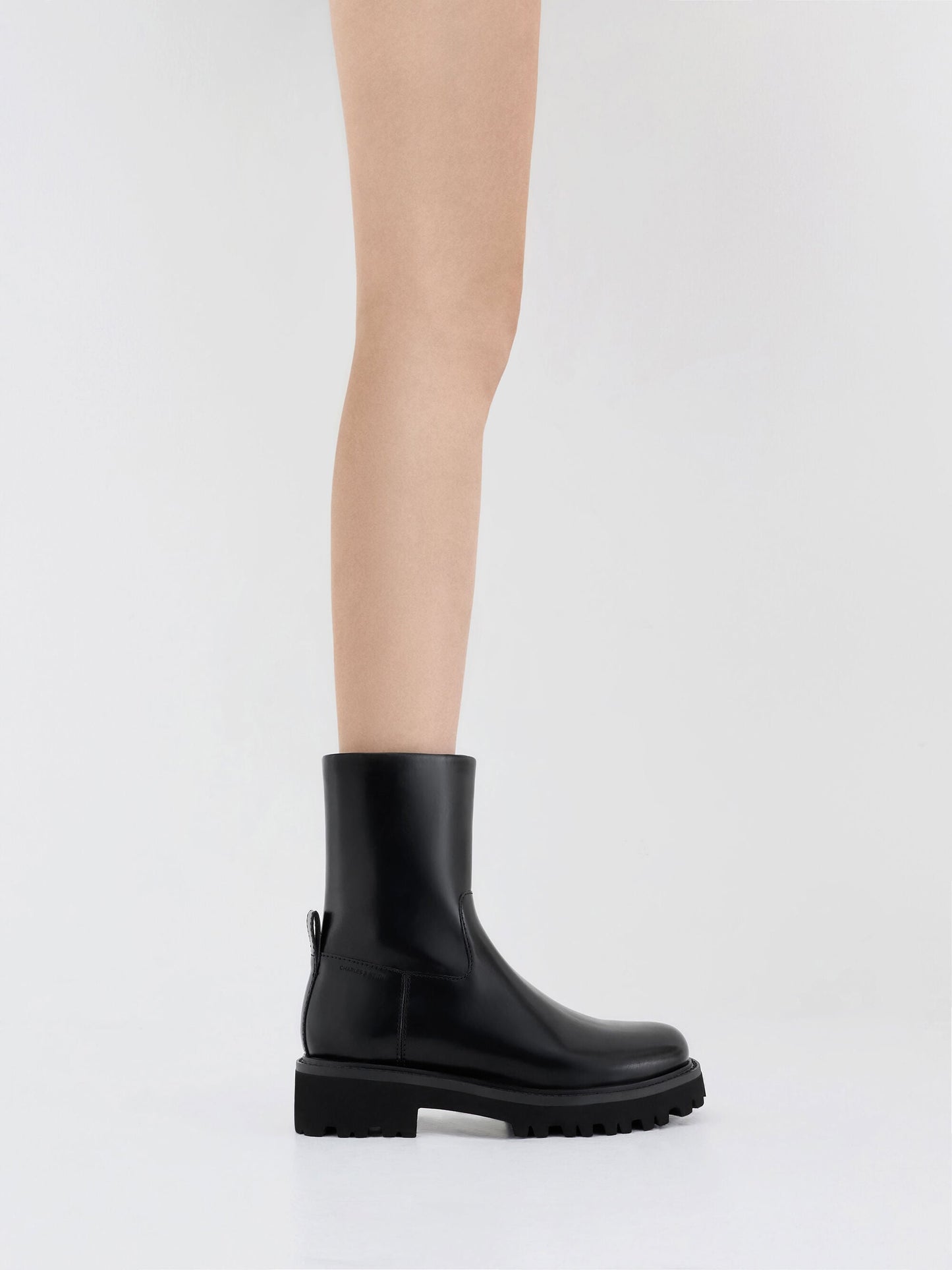 Devan Calf Boots - Black | CHARLES & KEITH