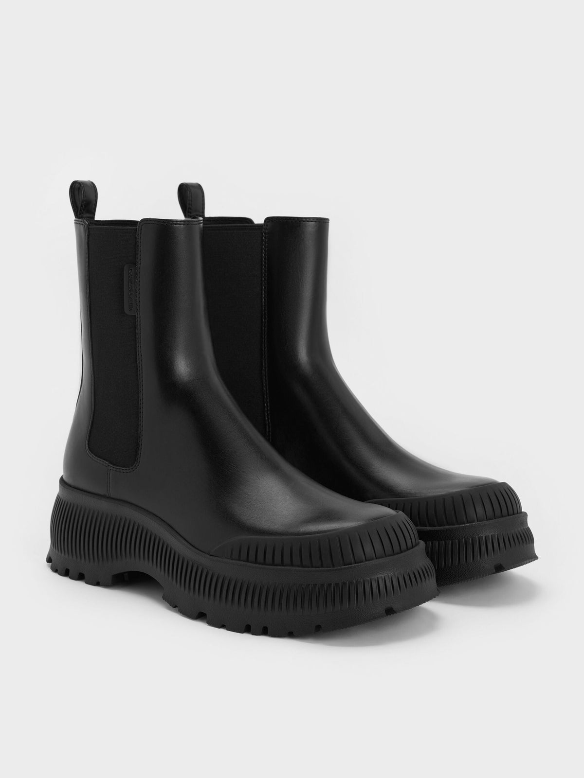 Darra Ridged-Sole Chelsea Boots - Black | CHARLES & KEITH
