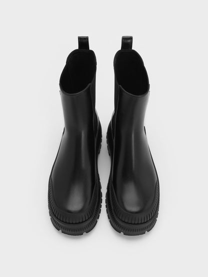 Darra Ridged-Sole Chelsea Boots - Black | CHARLES & KEITH