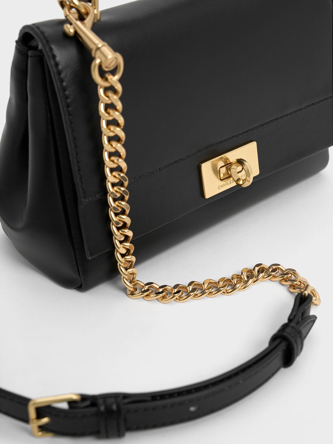 Lennie Chain-Strap Top Handle Bag - Black | CHARLES & KEITH